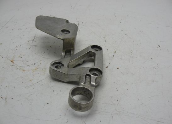 Main step holder right Yamaha FAZER 600