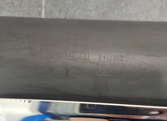 Uitlaat Suzuki Burgman 650