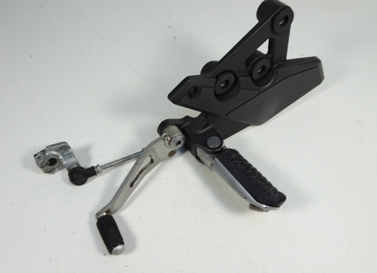 Main step holder left Kawasaki VERSYS 1000