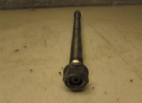 Axle front Honda VF 700  750 C Magna