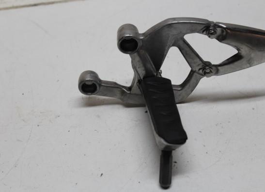 Fussrastetrager vorne links Triumph Sprint GT 1050