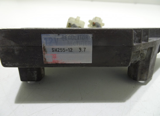 Regler Gleichrichter Honda CB 650