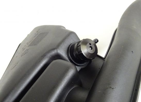 Air intake right Ducati 749  999