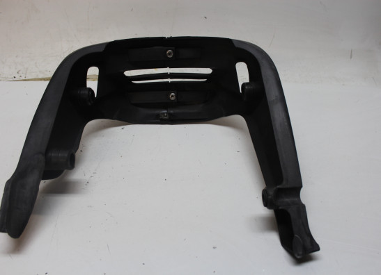 Cowl under Moto Guzzi 1200 sport