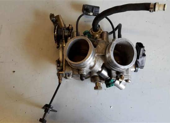 Gasklephuis Aprilia RSV 1000