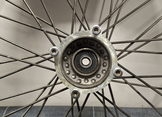 Voorvelg Suzuki LS 650