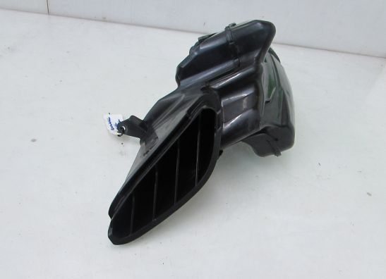 Linker luchtbuis Suzuki GSX R 750