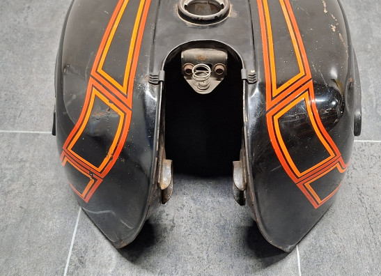 Benzintank Suzuki GS 550