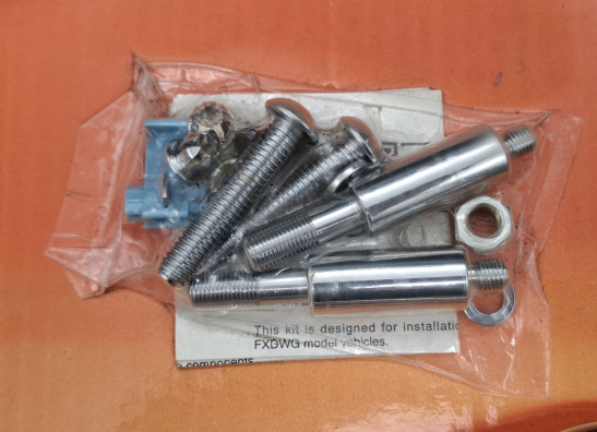 Kofferbeugel set Harley Davidson FXDWG Dyna Wide Glide