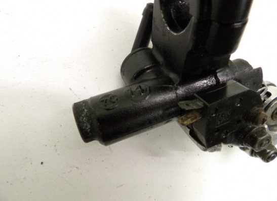 Rempomp Kawasaki ZXR 750