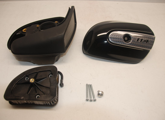 Air cleaner case Harley Davidson Touring