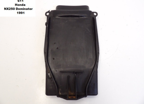 Hinterradabdeckung Honda NX 250 Dominator