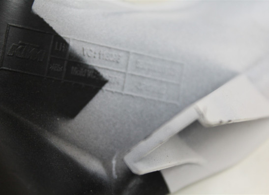 Linker achterkant KTM 390 Duke