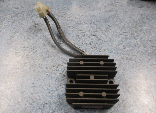 Regulator rectifier  Honda CB 400