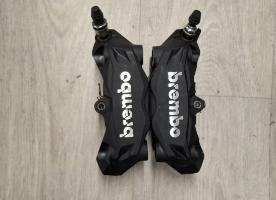 Brake calipers front BMW R 1250 GS Adventure
