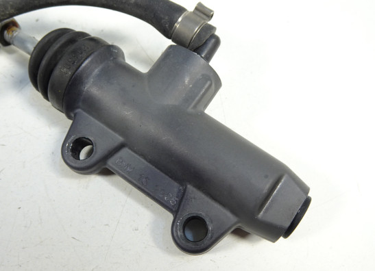 Rempomp achter BMW K 1200 R 