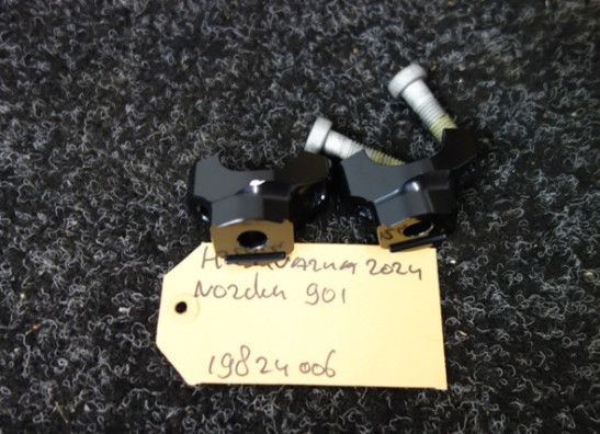 Kroonplaat Husqvarna 901 Norden