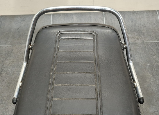 Zadel Suzuki GS 1000