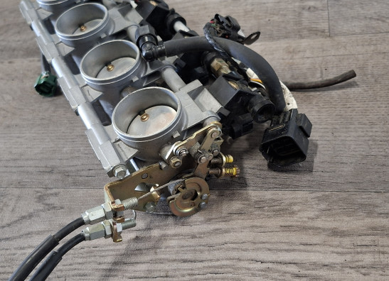Throttle body Suzuki GSX R 1000