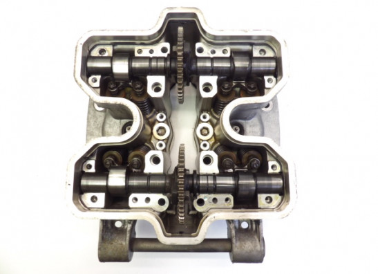 Cilinderkop Honda VF 700  750 Supermagna