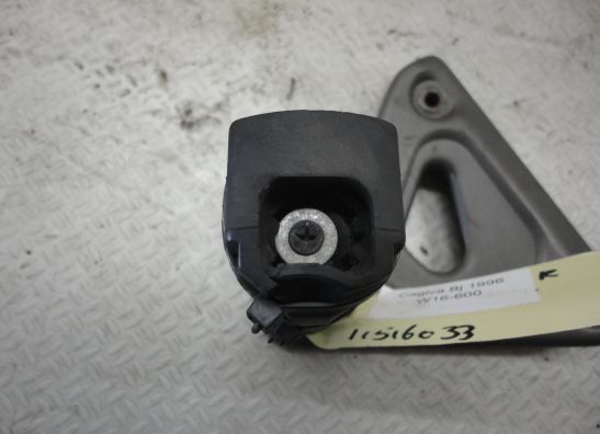 Soziusfussraste rechts Cagiva W16 600