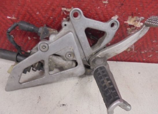 Main step holder right Kawasaki ZX 7 R