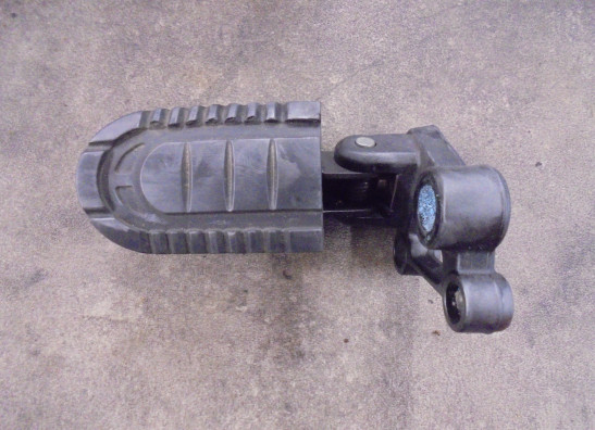 Main step holder left Benelli TRK 702