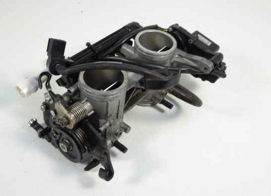 Gasklephuis Kawasaki ER 6