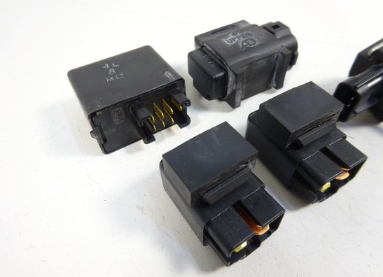 Relais unit Suzuki GSX F 650