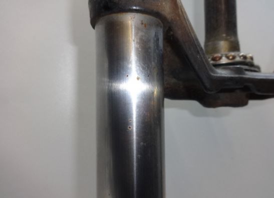 Voorpoot rechts compleet Honda VF 700  750 C Magna