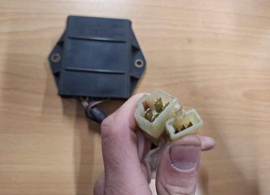 Ignitor CDI ECU Suzuki GS 500 E
