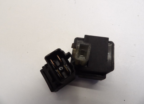 Relay Suzuki GSF 600 650 Bandit 