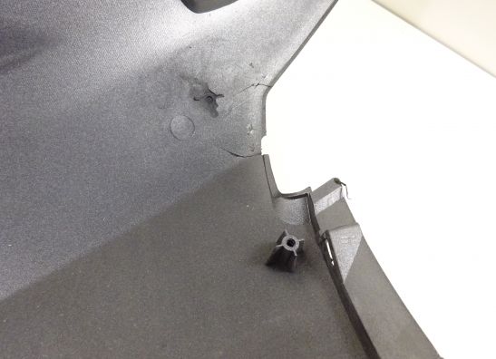 Rechter achterkant Suzuki Burgman 650