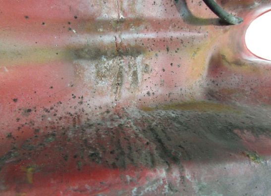 Tank Suzuki GS 550 ES