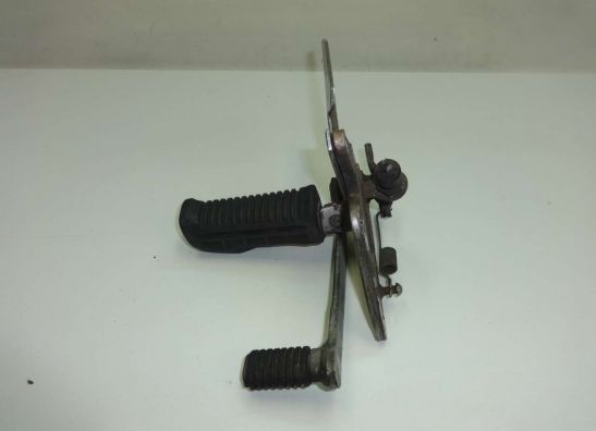 Fussrastetrager vorne rechts Suzuki GS 500 E