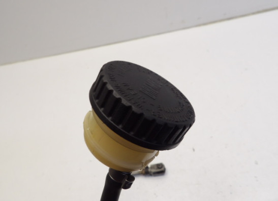 Rempomp achter BMW R 1150 GS