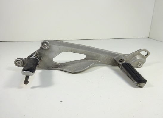 Main step holder left Yamaha TDM