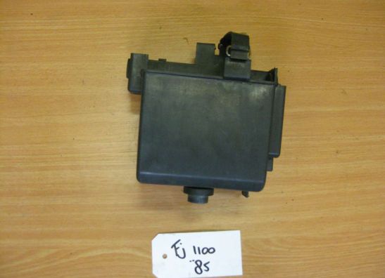 Batterie befestigung Yamaha FJ 1200