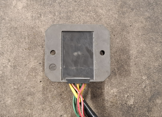 Regulator rectifier  Husqvarna Vitpilen 701 