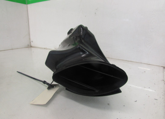 Linker luchtbuis Suzuki GSX R 1000