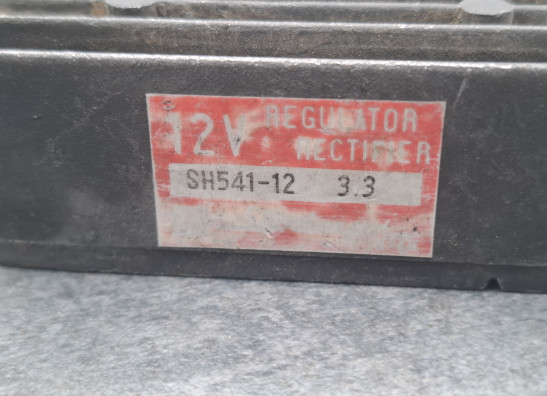 Spanningsregelaar Honda VF 1000 F