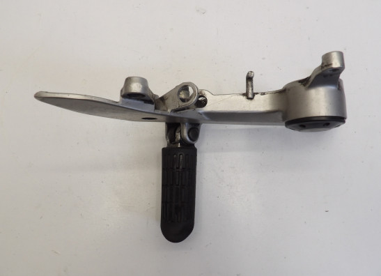 Fussrastetrager vorne rechts Honda VFR 800 I