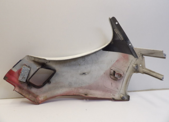 Cowl left upper  Honda VF 1000 F