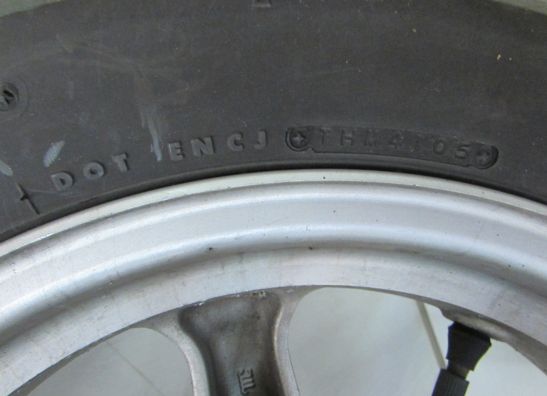 Front wheel complete Suzuki Burgman 400
