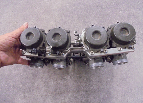 Carburetor assy Honda CBR 1000 F