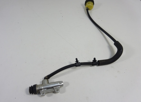 Rempomp achter BMW K 1200 GT