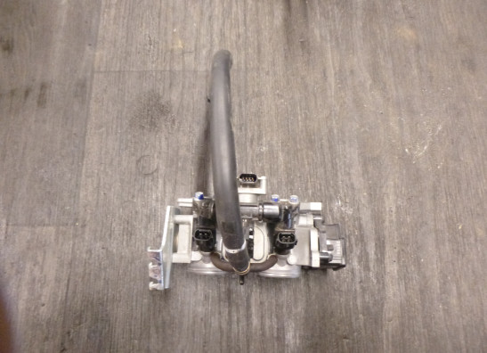 Gasklephuis Honda CBR 500 R