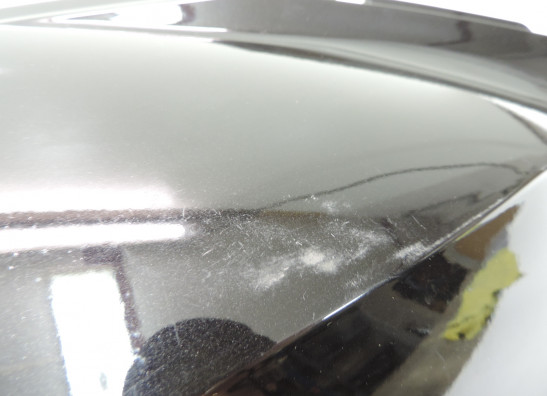 Rechter achterkant Aprilia Atlantic 500