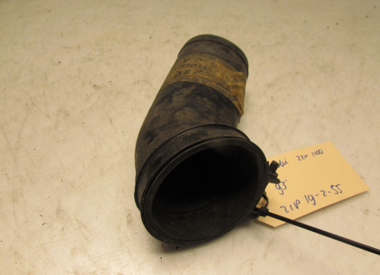 Luchtbuis midden Kawasaki ZZR 1100