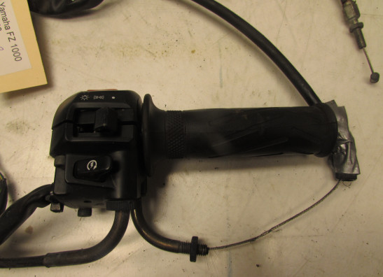 Handlebar switch assy right Yamaha FAZER 1000